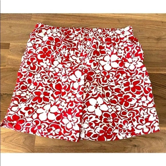 Mens Lands End Sz XL Swim Trunks Boardshorts Mesh Lined Pockets Red Floral EUC - Picture 2 of 6
